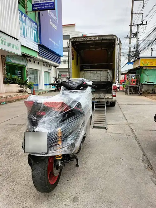 ส่งรถมอเตอร์ไซค์ไปรษณีย์
